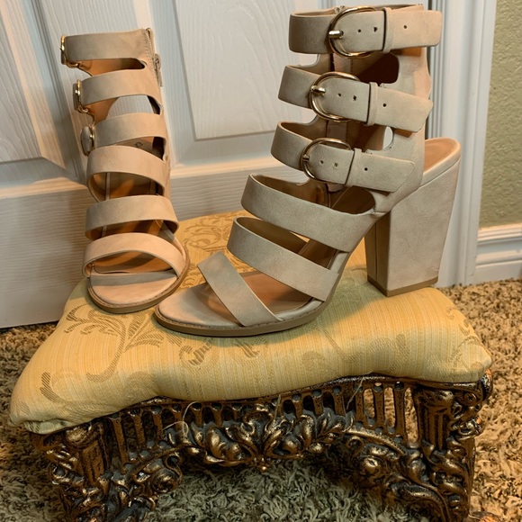 Heels - Picture 1 of 1